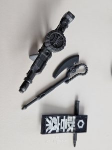 군경 자쿠 무기